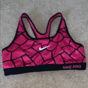 nike sports bra